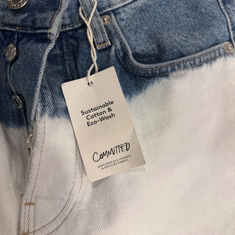 MNG denim mid rise regular straight woman’s size 4 jeans - Picture 3 of 7